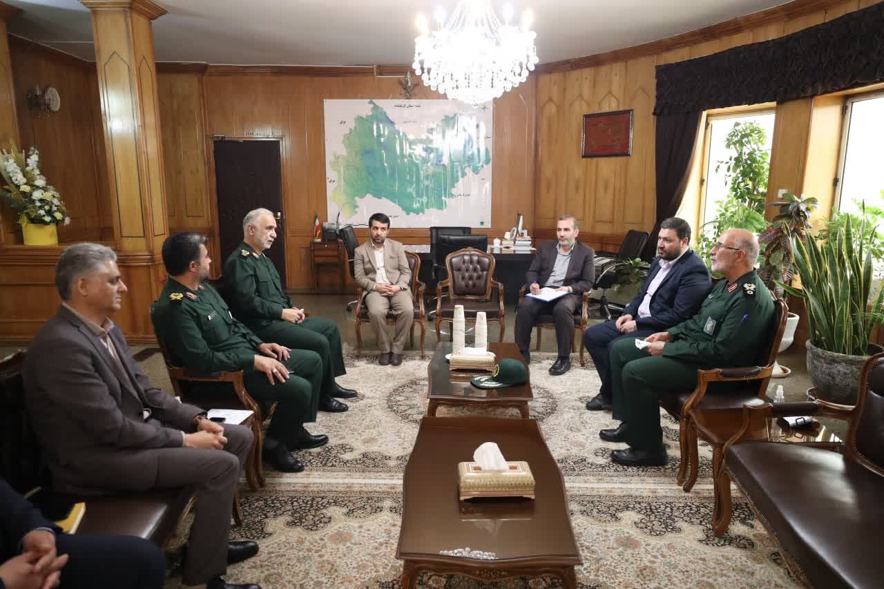 تفاهم‌نامه‌ای برای آبرسانی پایدار و سالم به ۶۶۷ روستای استان کرمانشاه