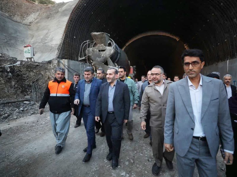 از پیگیری بازسازی اماکن زلزله‌زده تا تکمیل پروژه های ناتمام و توسعه زیرساخت‌های ثلاث