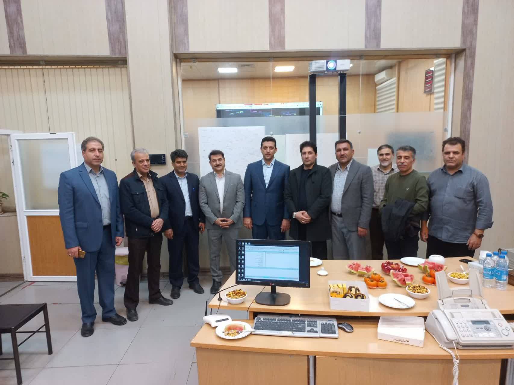 تداوم فعالیت کارکنان صنعت برق در شب یلدا