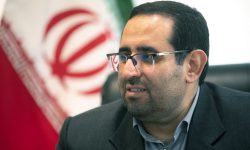 نگهداری و گرداندن سگ در معابر عمومی و خودروها ممنوع است / توقیف خودروهای حامل حیوانات و پلمب مراکز غیرمجاز
