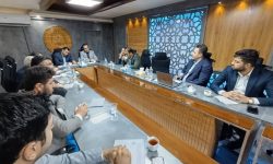وکلا در مطالبه گری مطالبات انقلاب اسلامی و صیانت از حقوق عامه نقش آفرین باشند