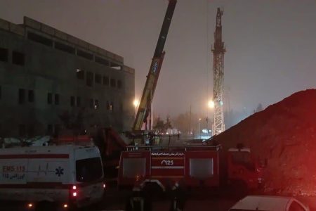 دو کشته بر اثر سقوط تاور کرین در بلوار مصطفی امامی کرمانشاه
