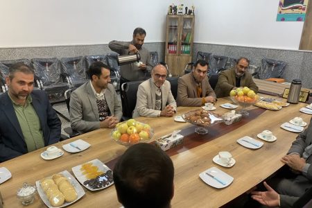 کار در زندان های کشور و خدمت به مدد جویان و گره گشایی از مشکلات زندانیان ، یک کار جهادی و خدمت خالصانه است
