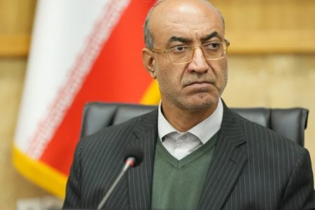 استاندار کرمانشاه از تعطیلی پنجشنبه‌ها تا آخر دی‌ماه خبر داد/تاکید دکتر حبیبی بر تلاش شبانه‌روزی برای مدیریت انرژی و درخواست از مردم برای تداوم همراهی‌ها