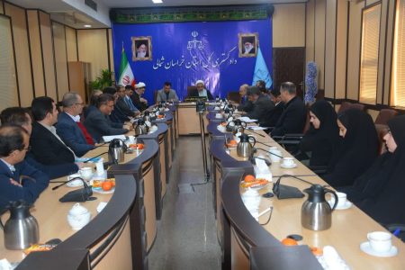 نفوذ در اندیشه ها، تفکرات، راهبردها و اثرگذاری بر تصمیم سازان و تصمیم گیران از برنامه های دشمنان است