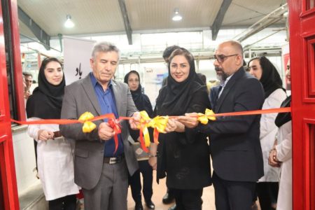 افتتاح سه آزمایشگاه در شرکت کشت و صنعت روژین تاک کرمانشاه