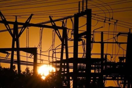 لزوم همراهی همه مشترکان صنعتی، کشاورزی، خانگی و اصناف برای مدیریت مصرف برق