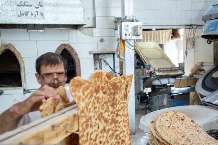 پخت «نان کامل» در ۳۲ نانوایی کرمانشاه آغاز می‌شود