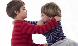 وقتی پرخاشگری کودک زنگ خطر است/راههای کنترل خشم در کودکان
